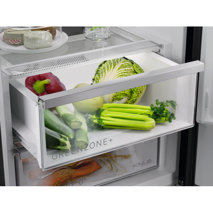 AEG - Fristående kyl frys - ORC8M362BL