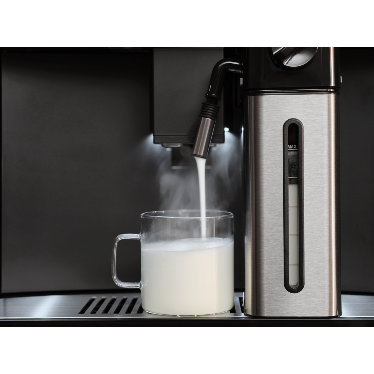 AEG - Integrerad kaffemaskin - TC8NK7B