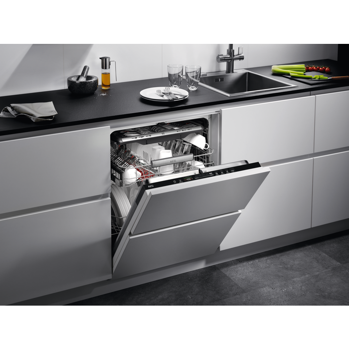 AEG - Integrerad diskmaskin 45-60 cm - FSE83827P