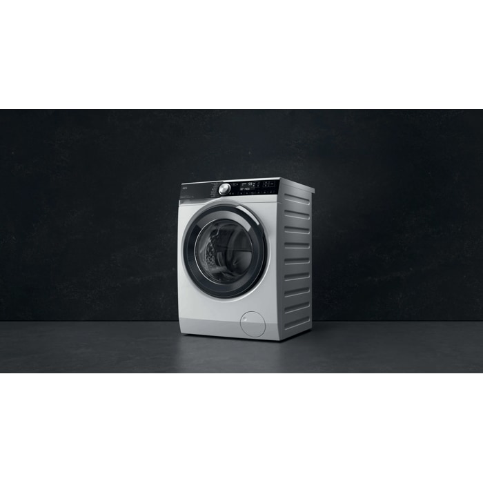 AEG 8000 PowerCare Autodose 11 kg Tvättmaskin LR856SY6Q