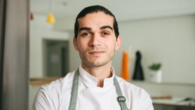 Jozef Youssef i sitt restaurangkök